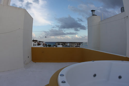 jacuzzi from the top private roof top
